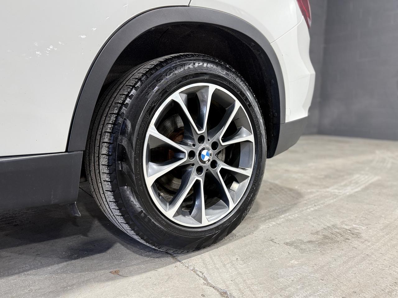 2016 BMW X5 xDrive35i Photo