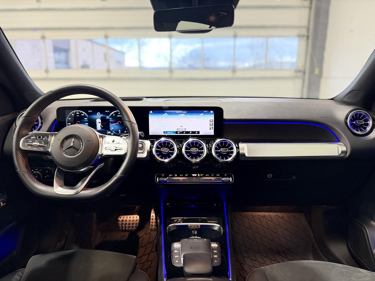 2022 Mercedes-Benz GLB-Class GLB 250 Photo