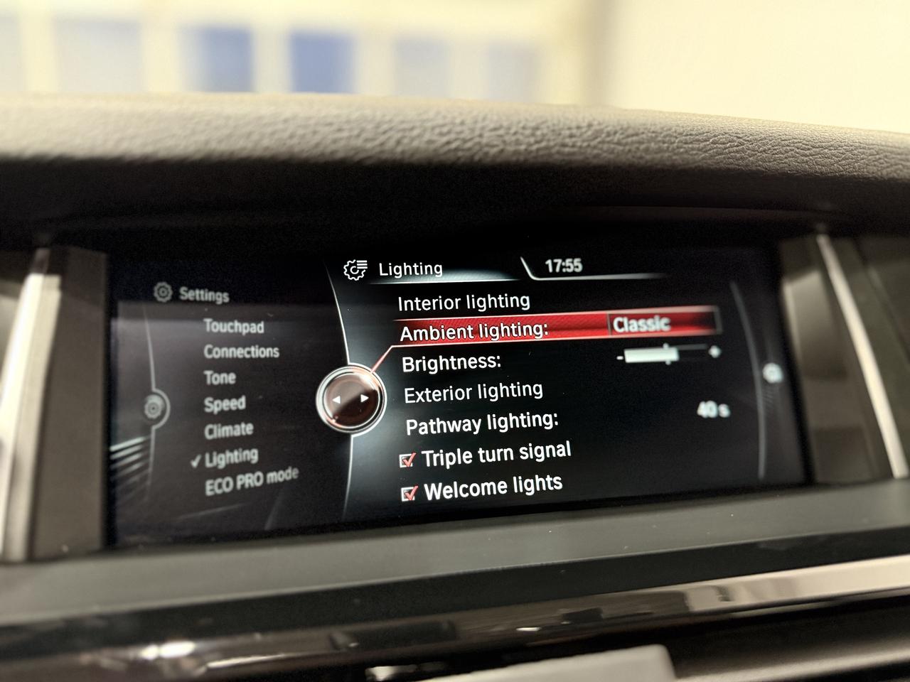 2017 RAM 1500  CREW SPORT  Photo