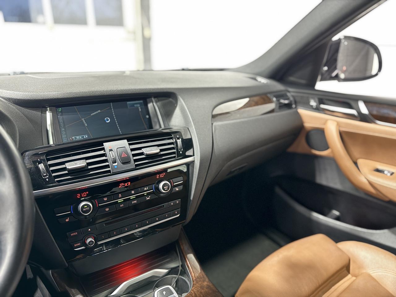 2017 RAM 1500  CREW SPORT  Photo