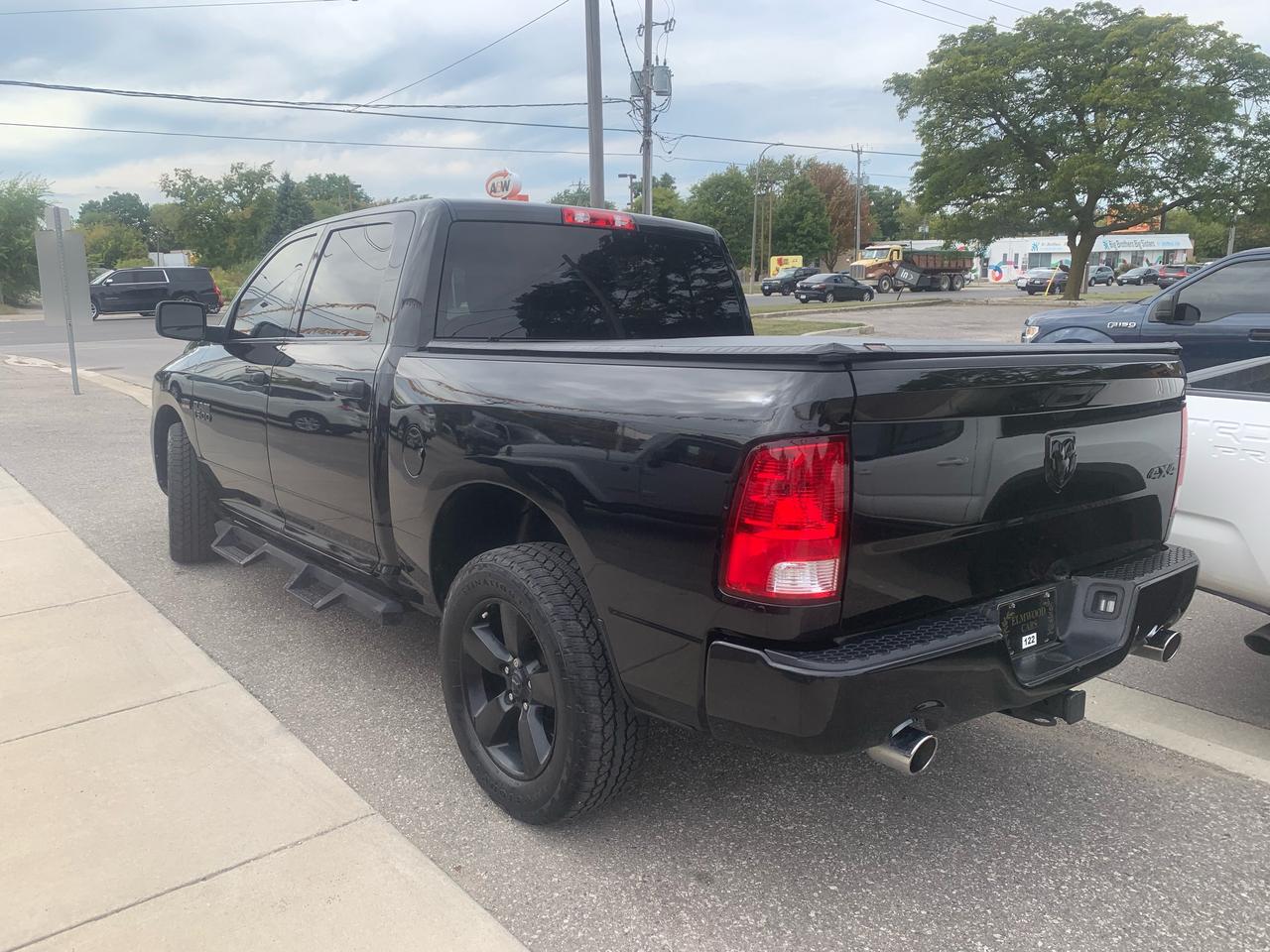 2017 RAM 1500  CREW SPORT  Photo