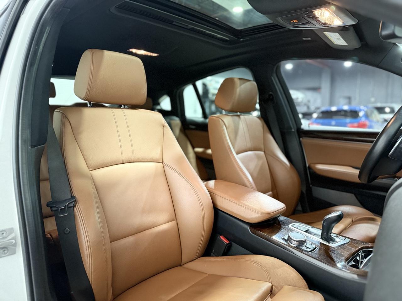 2016 BMW X4 xDrive28i Photo