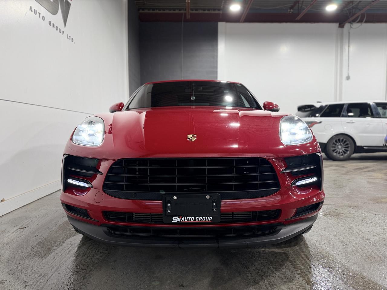 2019 Porsche Macan  Photo