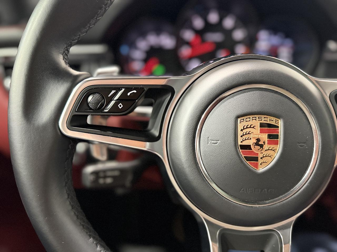 2019 Porsche Macan  Photo