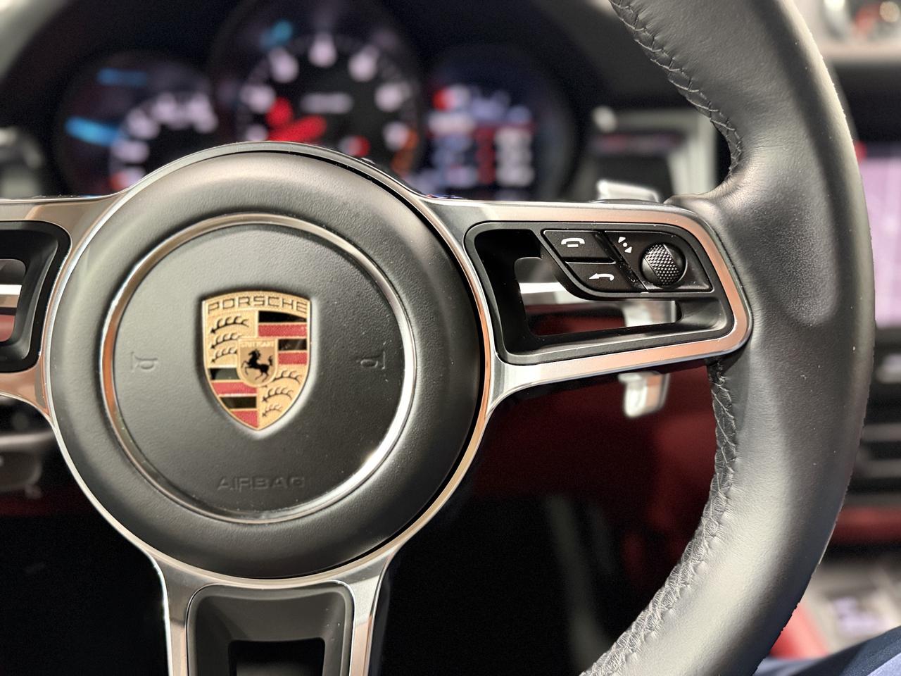 2019 Porsche Macan  Photo