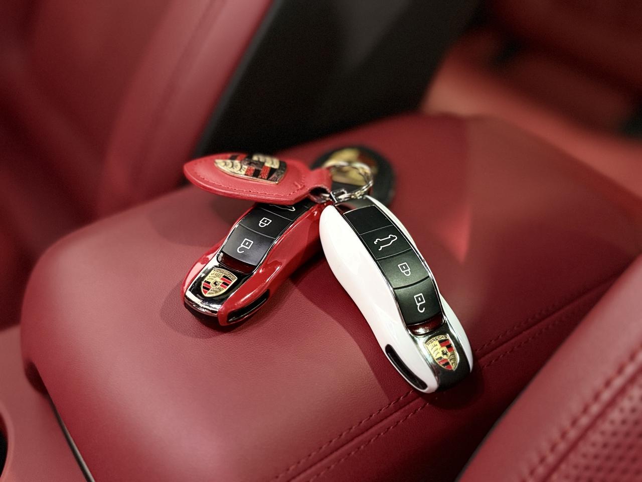 2019 Porsche Macan  Photo