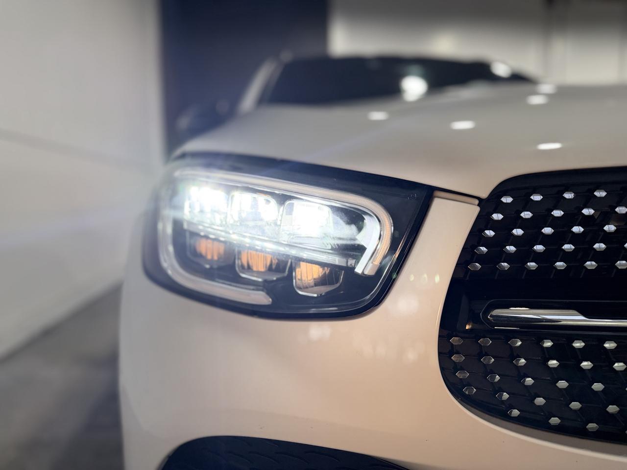 2022 Mercedes-Benz GLC-Class 300 Photo