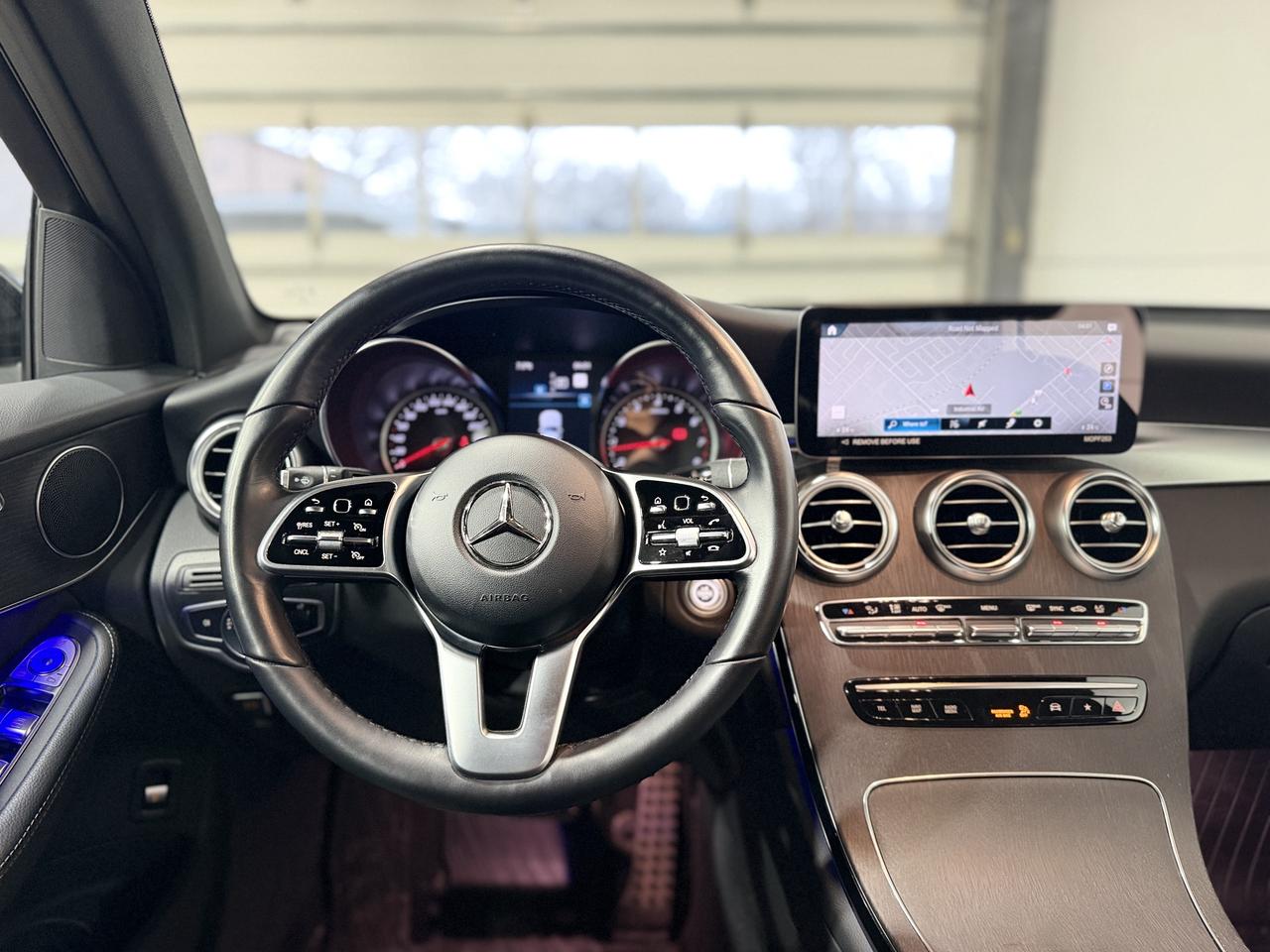 2022 Mercedes-Benz GLC-Class 300 Photo