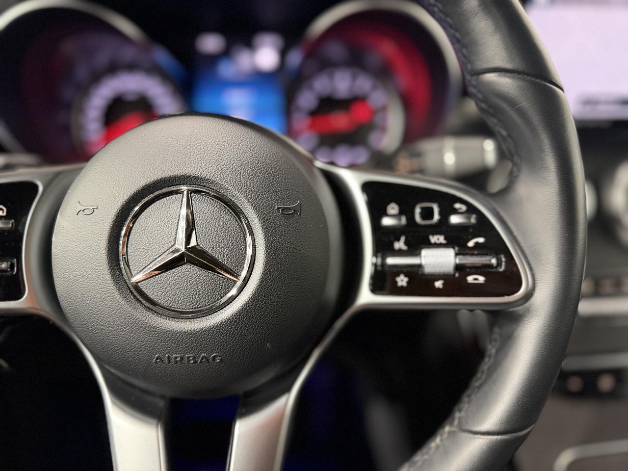 2022 Mercedes-Benz GLC-Class 300 Photo