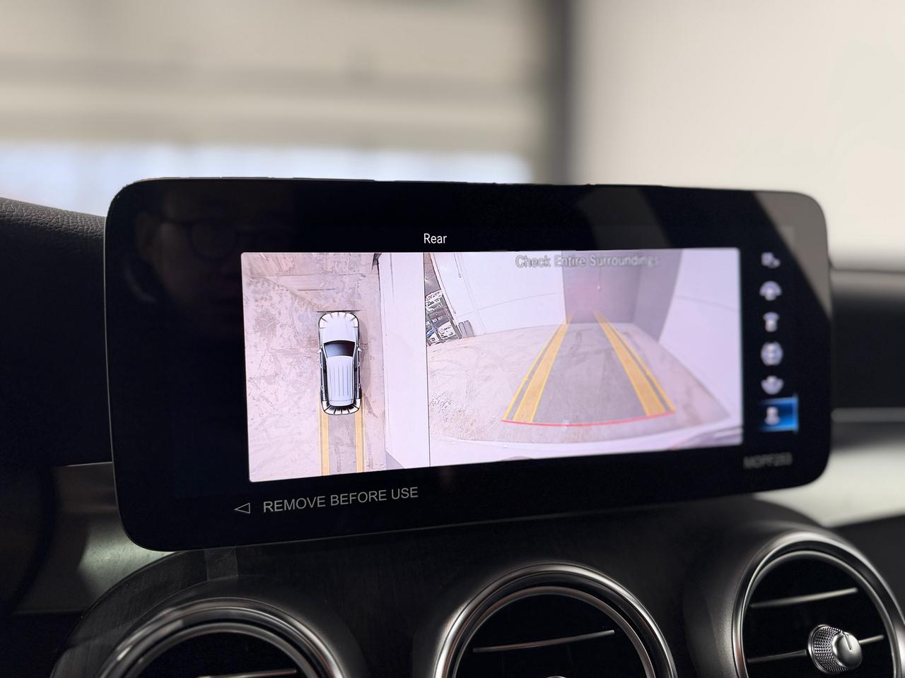 2022 Mercedes-Benz GLC-Class 300 Photo