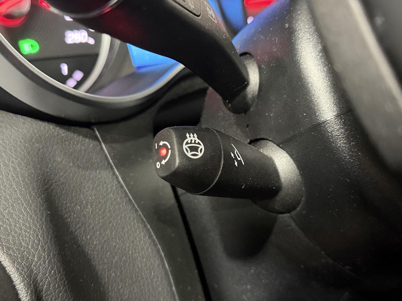 2022 Mercedes-Benz GLC-Class 300 Photo