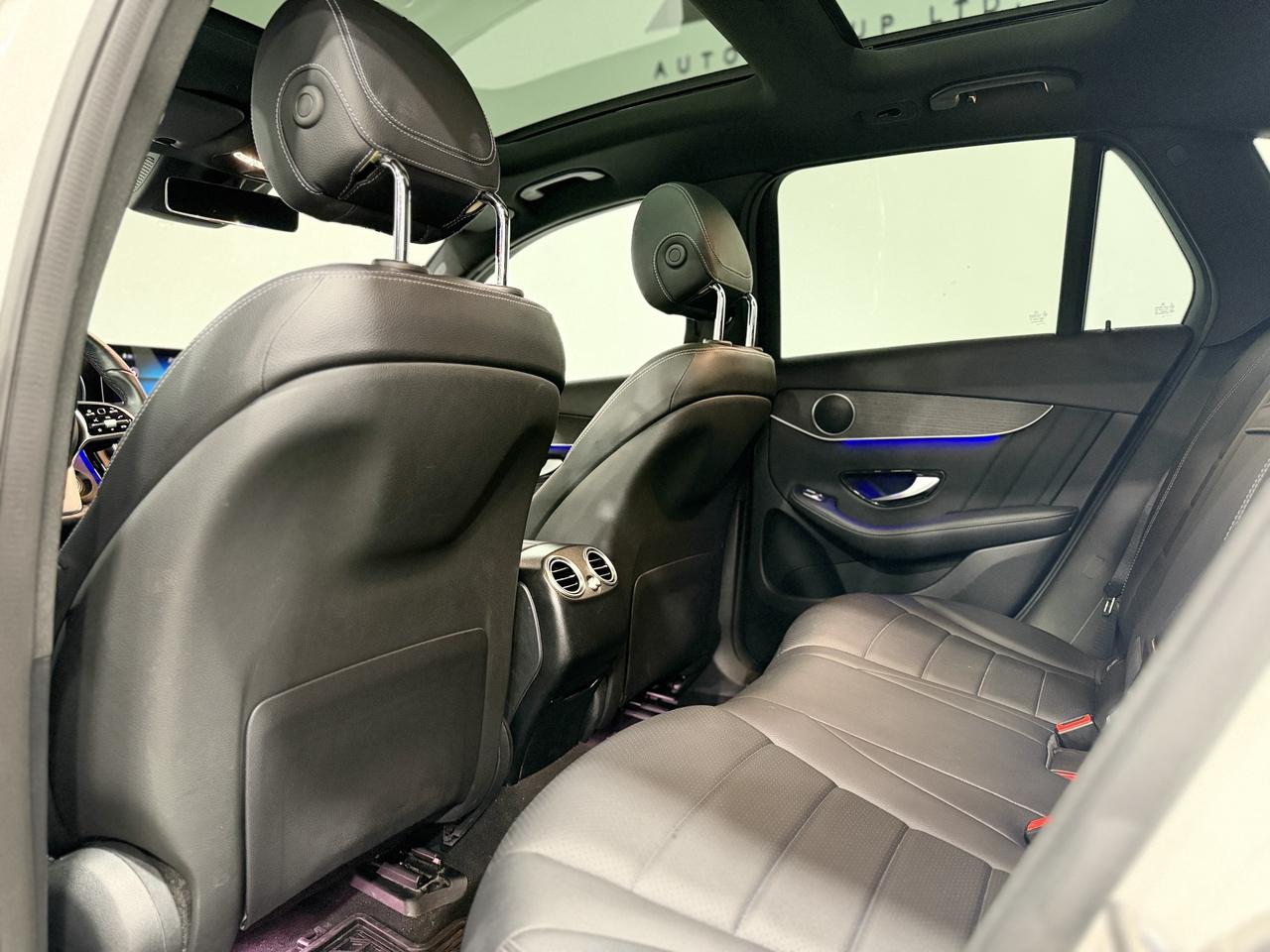 2022 Mercedes-Benz GLC-Class 300 Photo