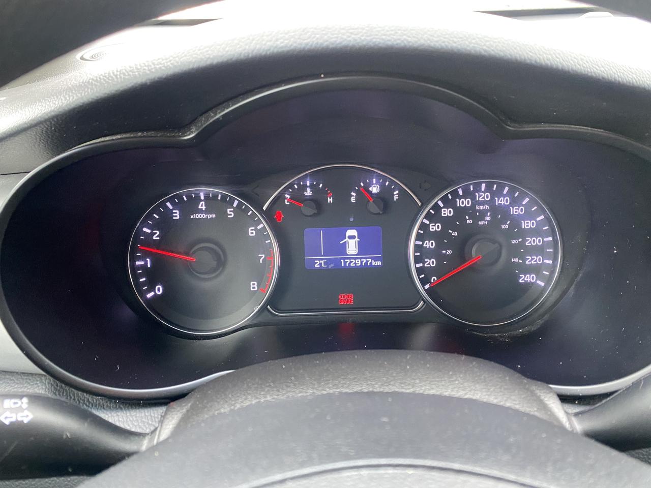 2014 Kia Rondo FX Photo