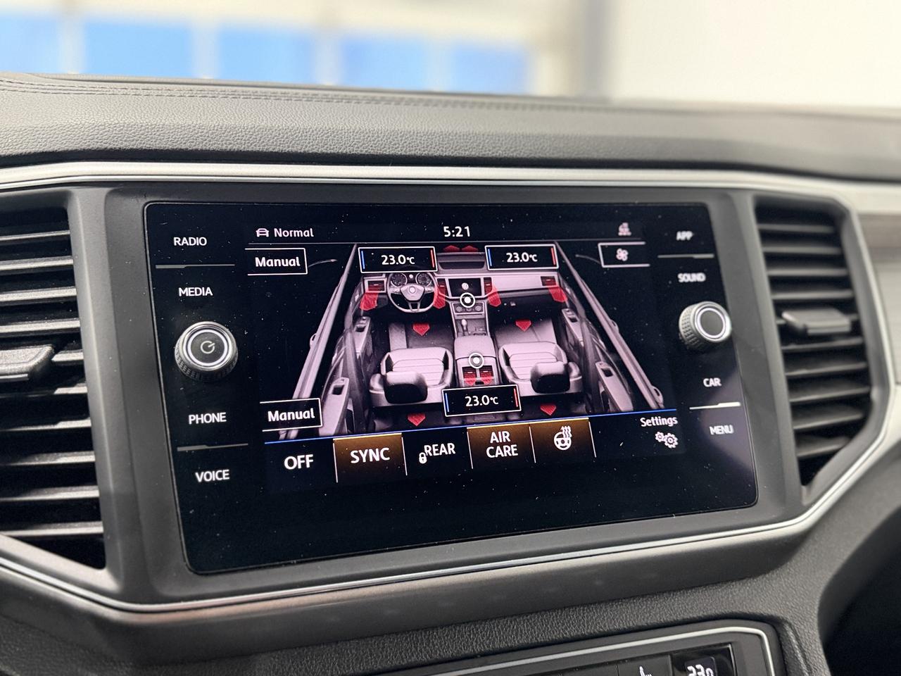 2019 Volkswagen Atlas SE Photo