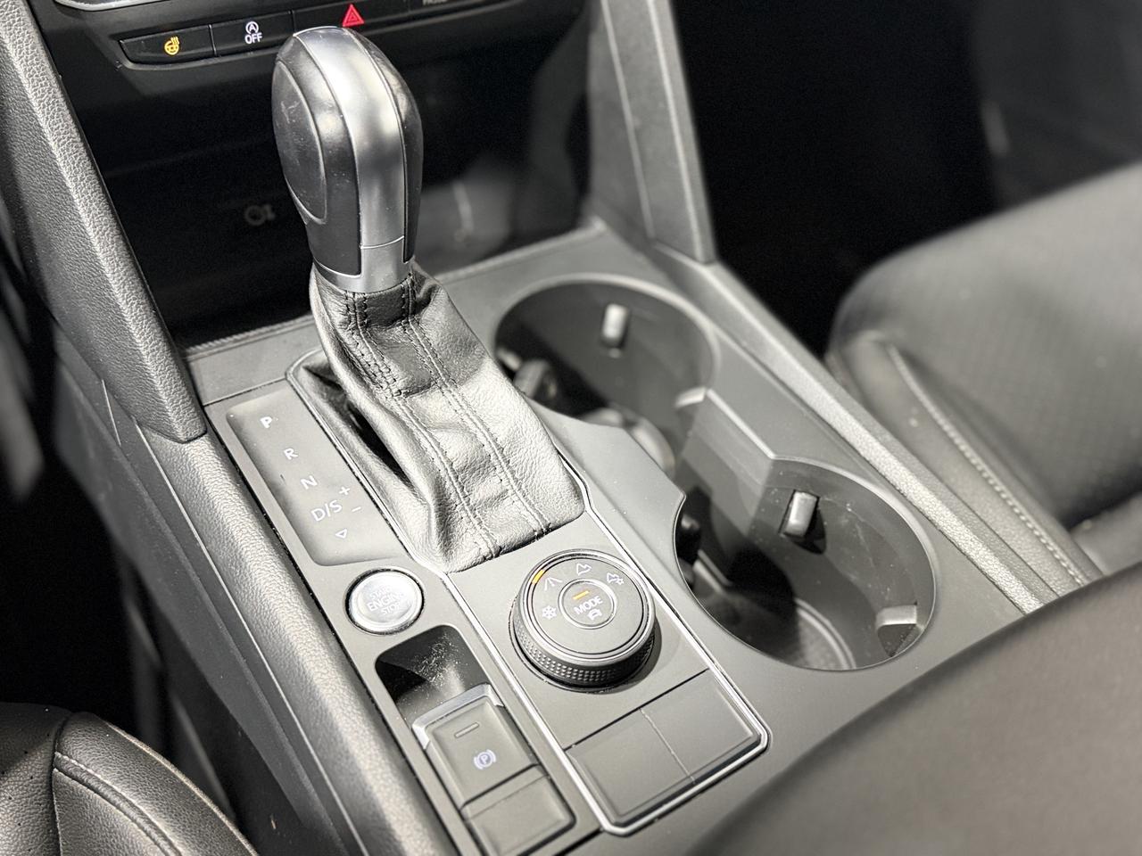 2019 Volkswagen Atlas SE Photo