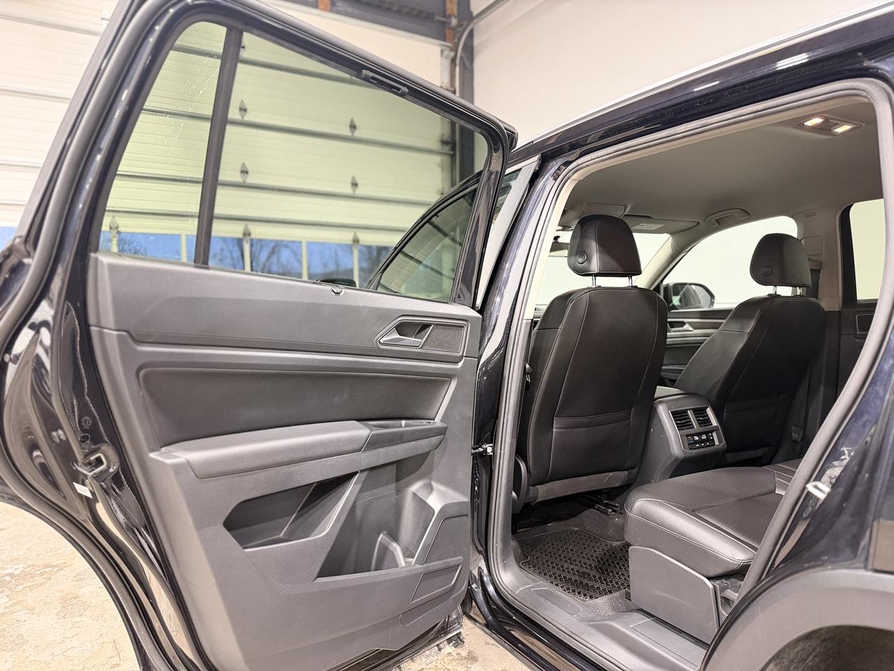 2019 Volkswagen Atlas SE Photo