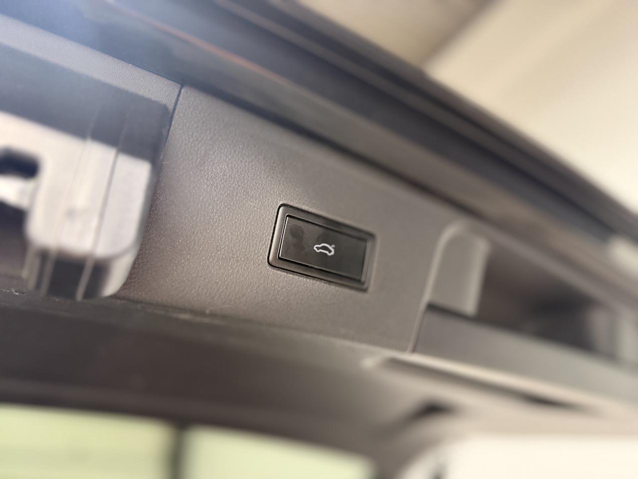 2019 Volkswagen Atlas SE Photo