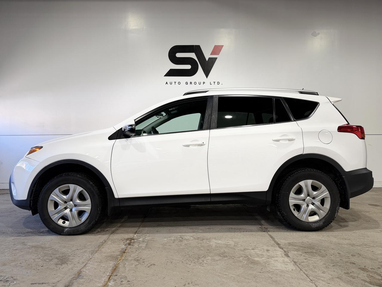 2014 Toyota RAV4 LE Photo