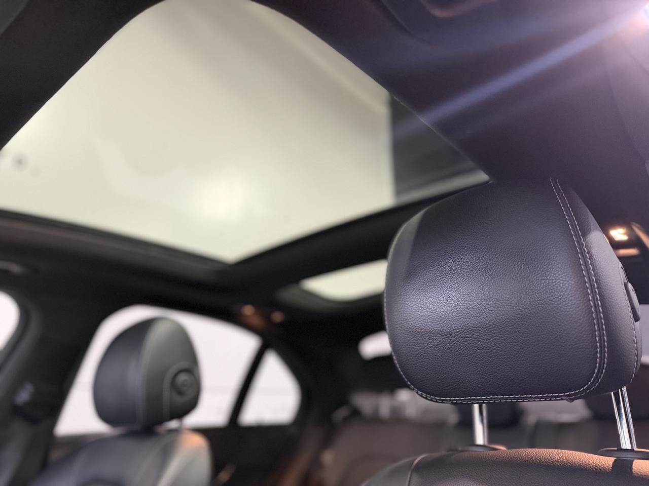 2016 Mercedes-Benz C-Class C300 Photo