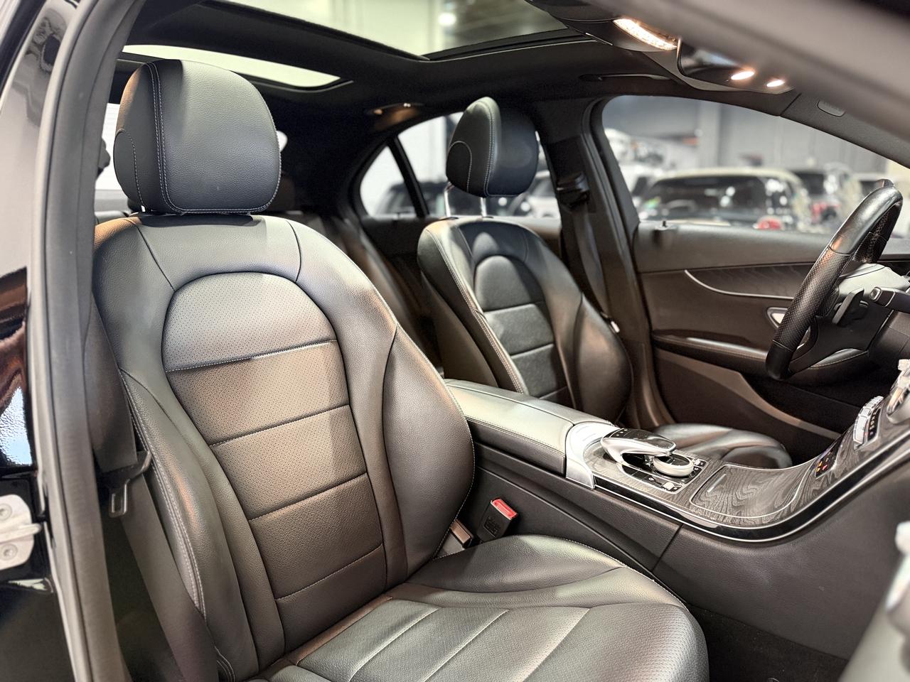 2016 Mercedes-Benz C-Class C300 Photo