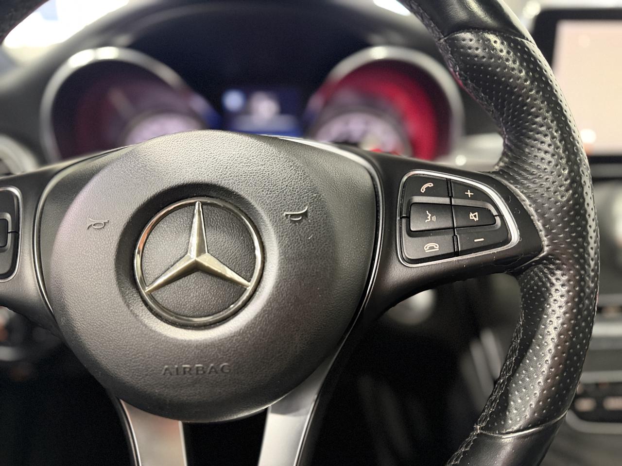 2016 Mercedes-Benz C-Class C300 Photo