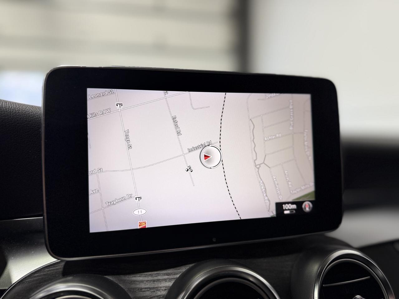 2016 Mercedes-Benz C-Class C300 Photo