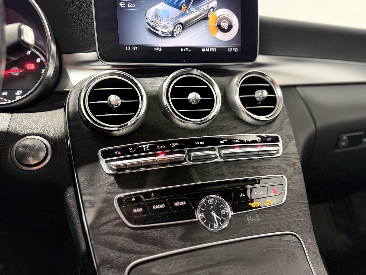 2016 Mercedes-Benz C-Class C300 Photo