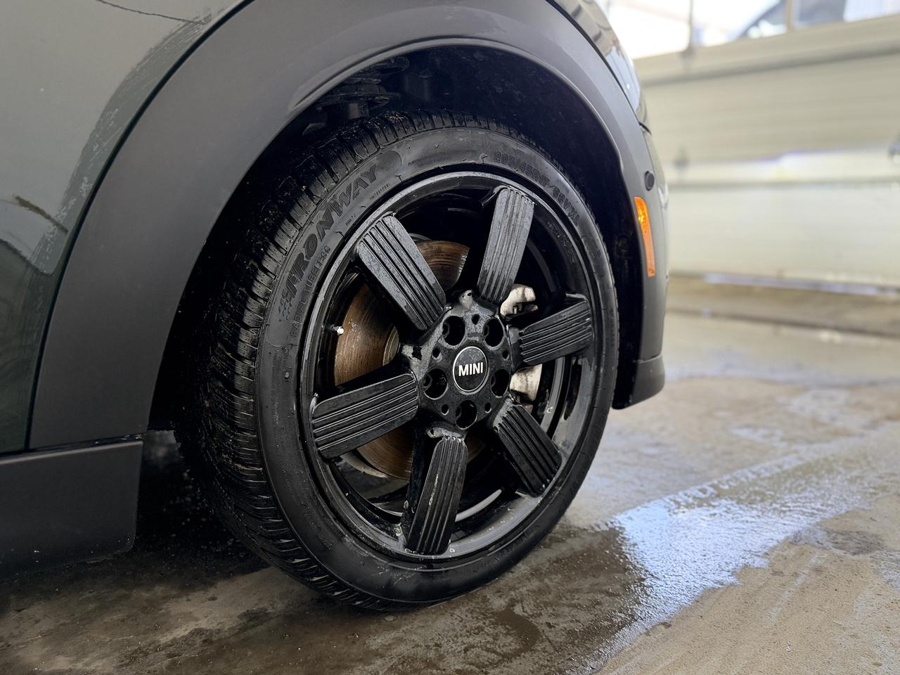 2024 MINI 5-Door Cooper S Photo