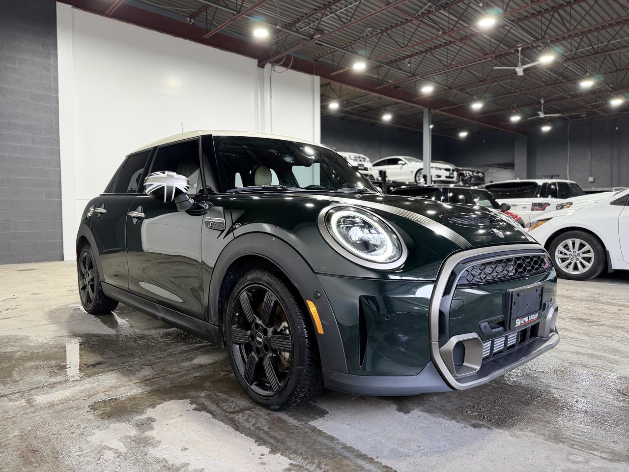 2024 MINI 5-Door Cooper S Photo