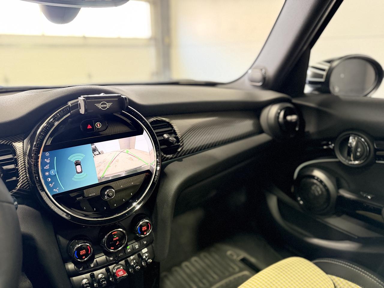 2024 MINI 5-Door Cooper S Photo