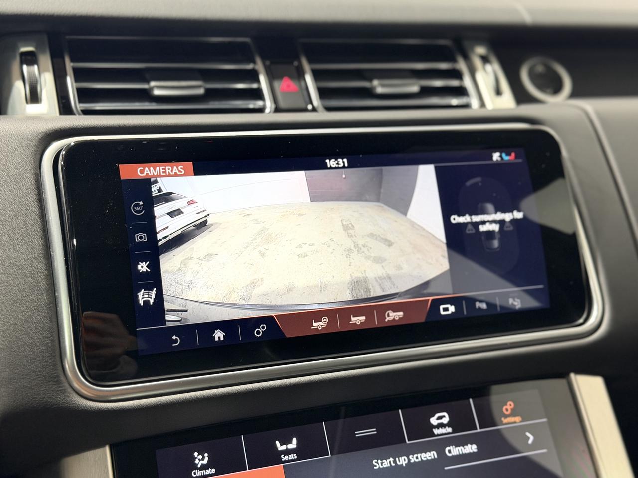 2019 Land Rover Range Rover SuperCharged Photo