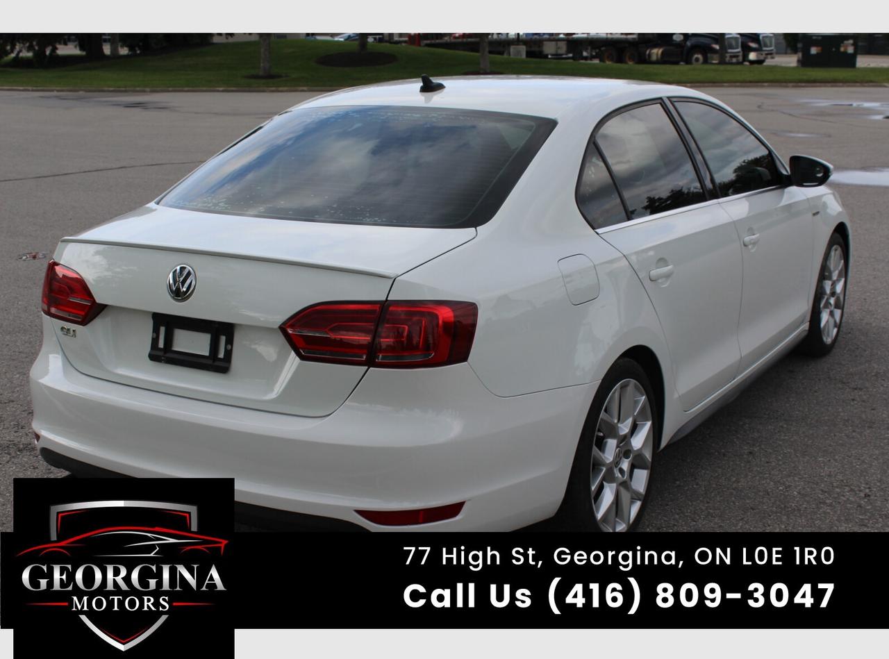 2014 Volkswagen Jetta GLI Photo