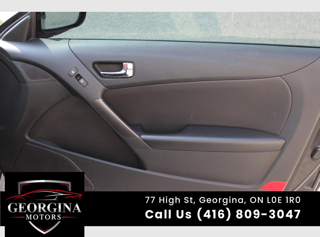 2011 Hyundai Genesis Coupe  Photo