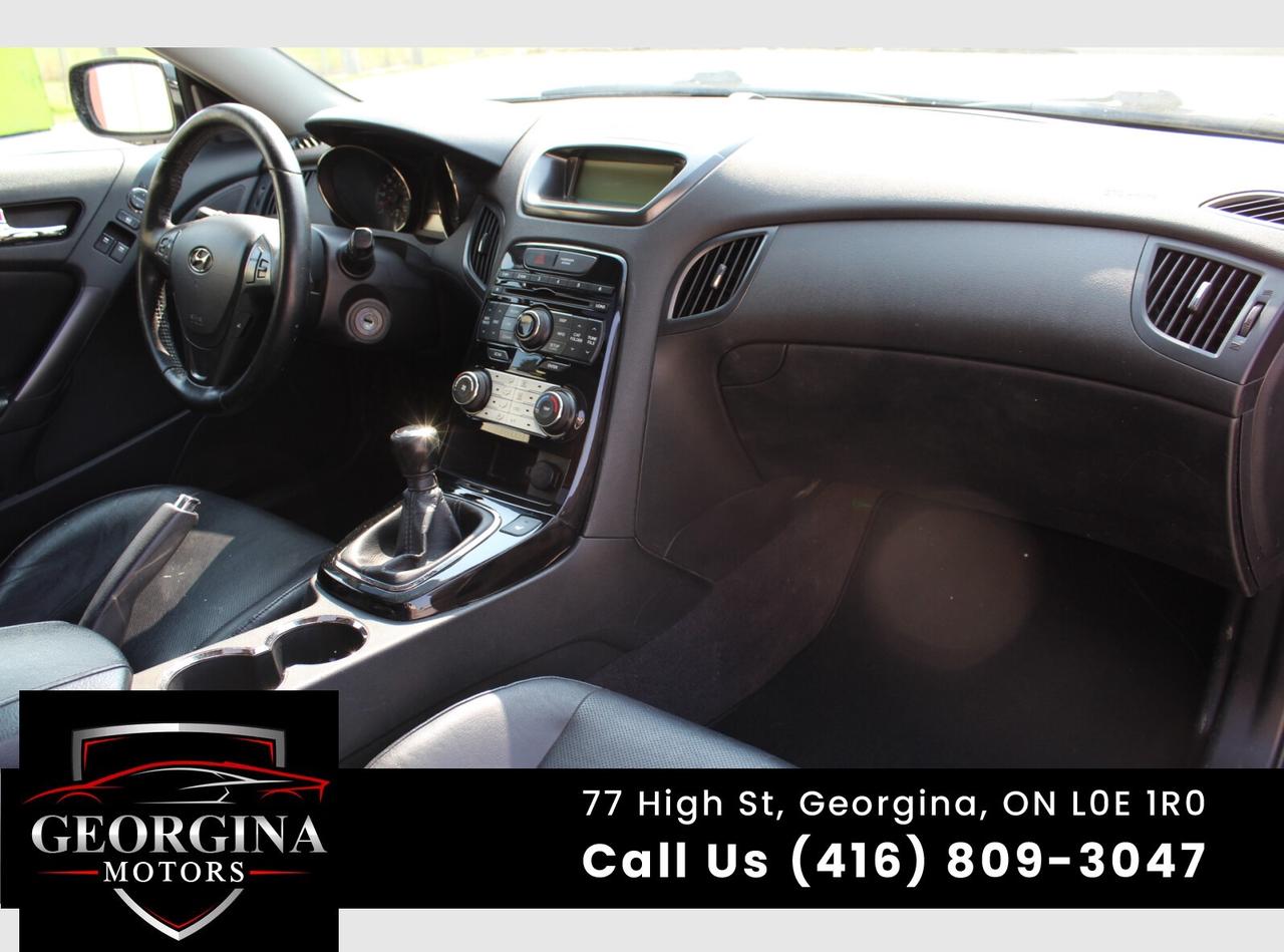 2011 Hyundai Genesis Coupe  Photo
