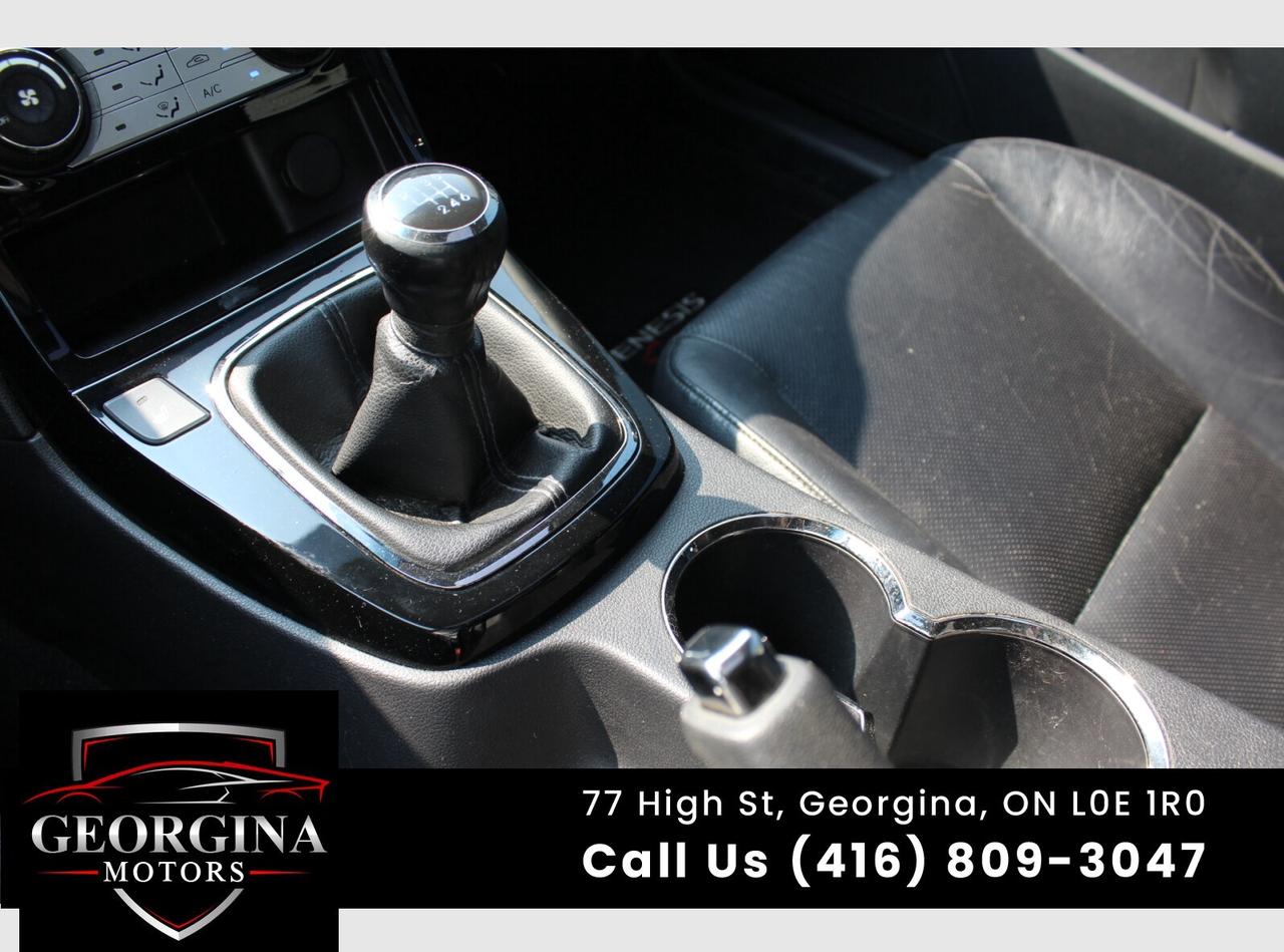 2011 Hyundai Genesis Coupe  Photo