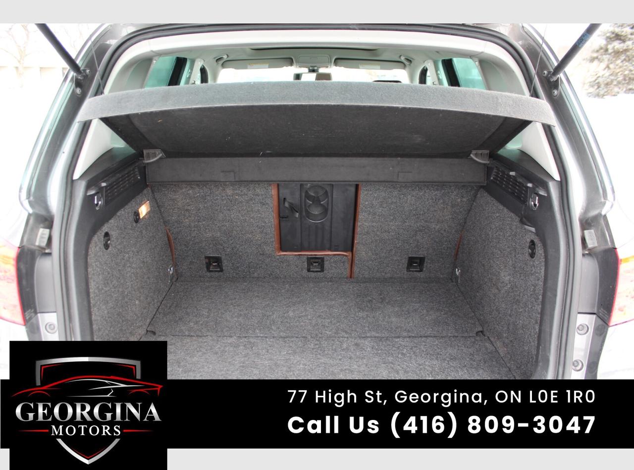 2012 Volkswagen Tiguan S 4Motion Photo