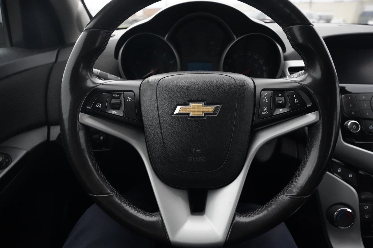 2013 Chevrolet Cruze 1LT/NAV/CAMERA/BLUETOOTH Photo
