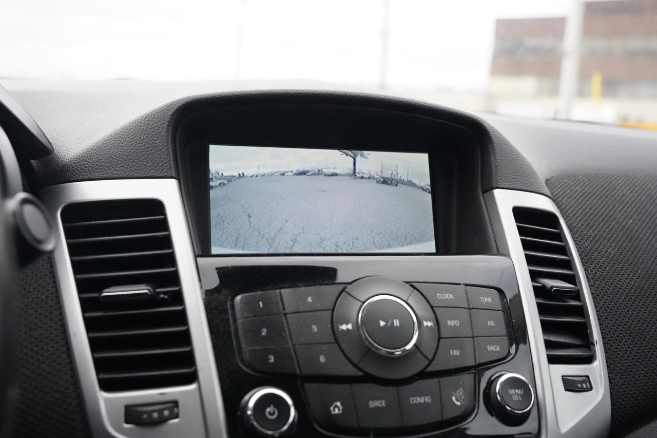 2013 Chevrolet Cruze 1LT/NAV/CAMERA/BLUETOOTH Photo