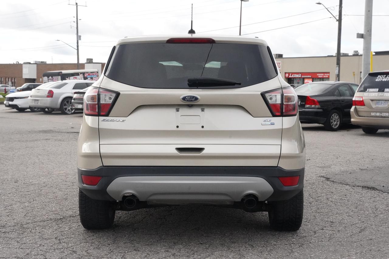 2017 Ford Escape SE/BACK UP CAM/AWD Photo