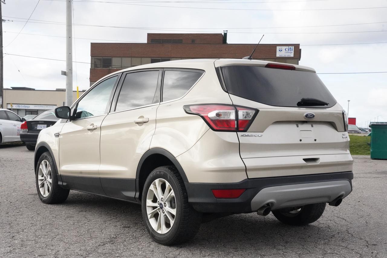 2017 Ford Escape SE/BACK UP CAM/AWD Photo