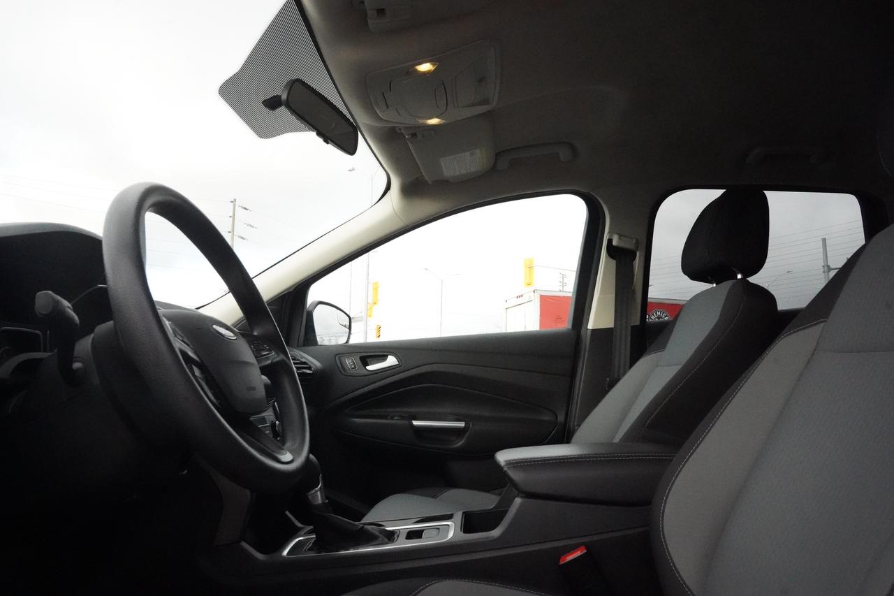 2017 Ford Escape SE/BACK UP CAM/AWD Photo