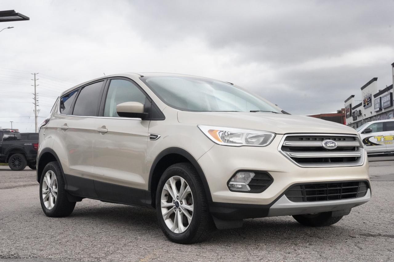 2017 Ford Escape SE/BACK UP CAM/AWD Photo