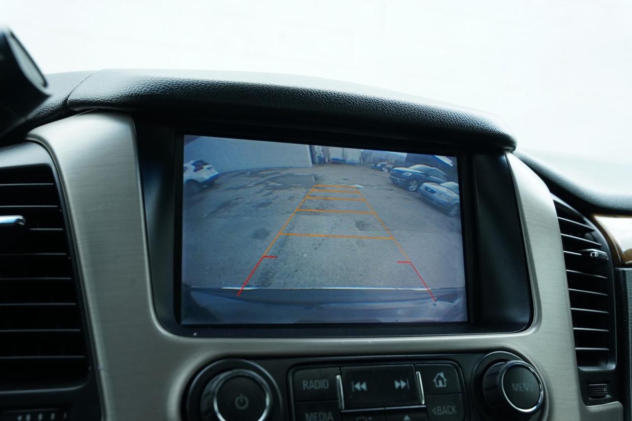 2015 GMC Yukon DENALI/6.2/7 PASS/DVD PLAYER/LOADED/NO ACCIDENTS Photo