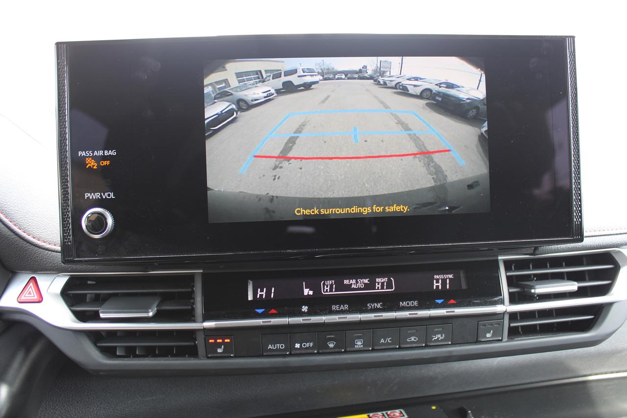 2025 Toyota Sienna XSE AWD Photo