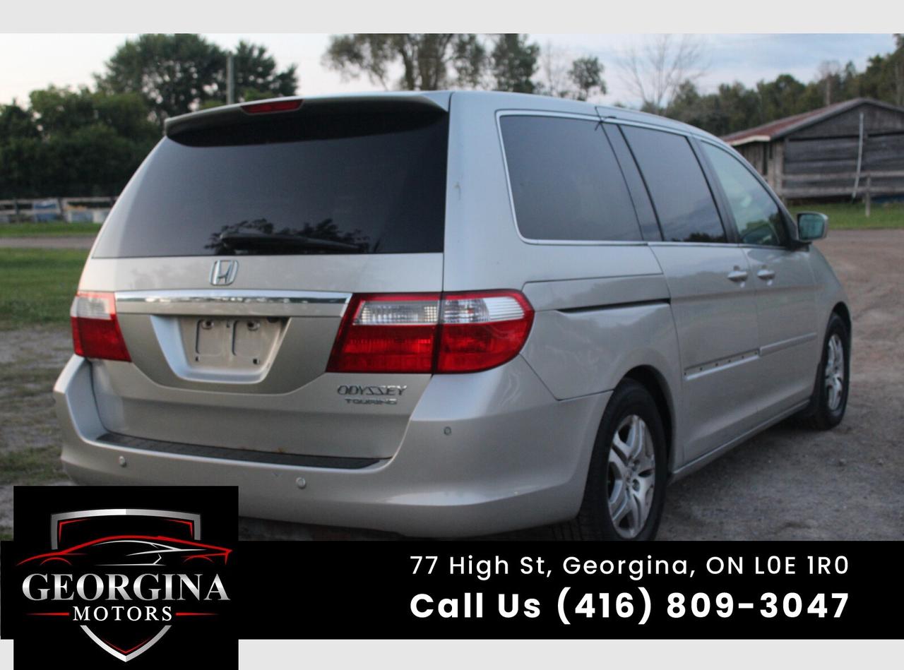 2005 Honda Odyssey Touring Photo