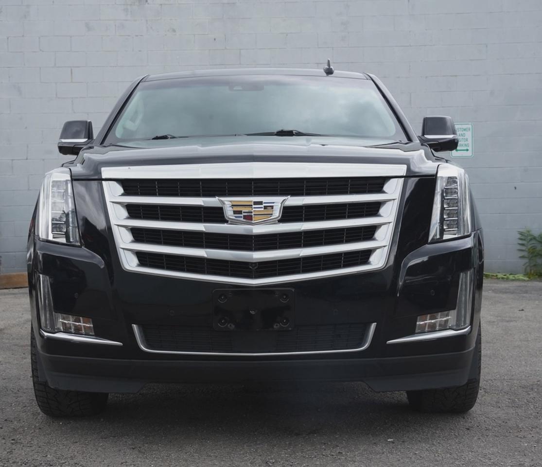 2016 Cadillac Escalade Premium/FULLY LOADED//7 PASS/ NO ACCIDENTS Photo2