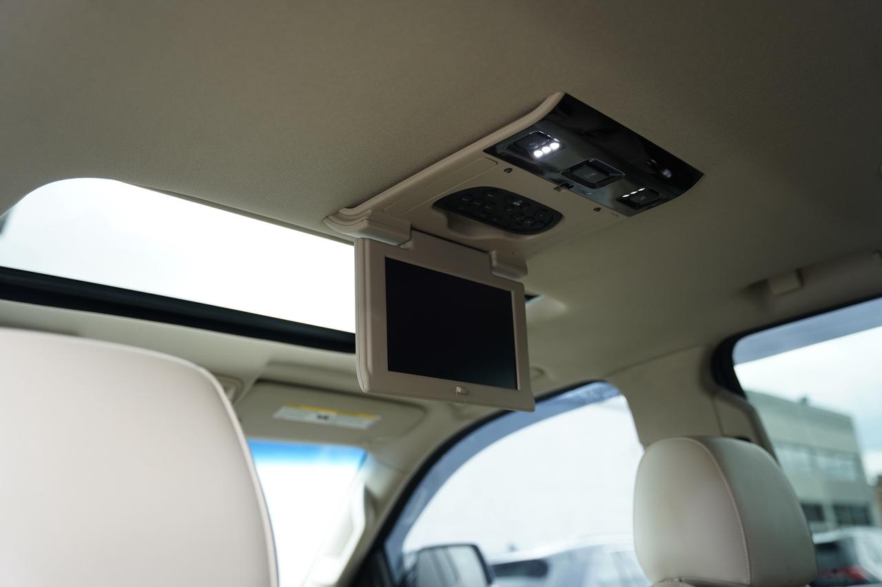 2016 Cadillac Escalade Premium/FULLY LOADED//7 PASS/ NO ACCIDENTS Photo