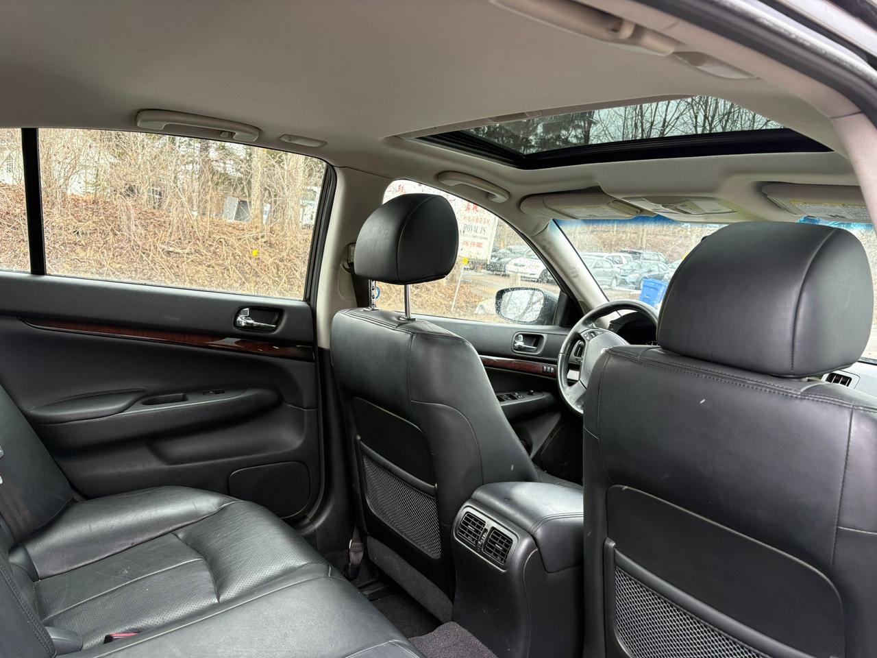 2013 Infiniti G37  Photo