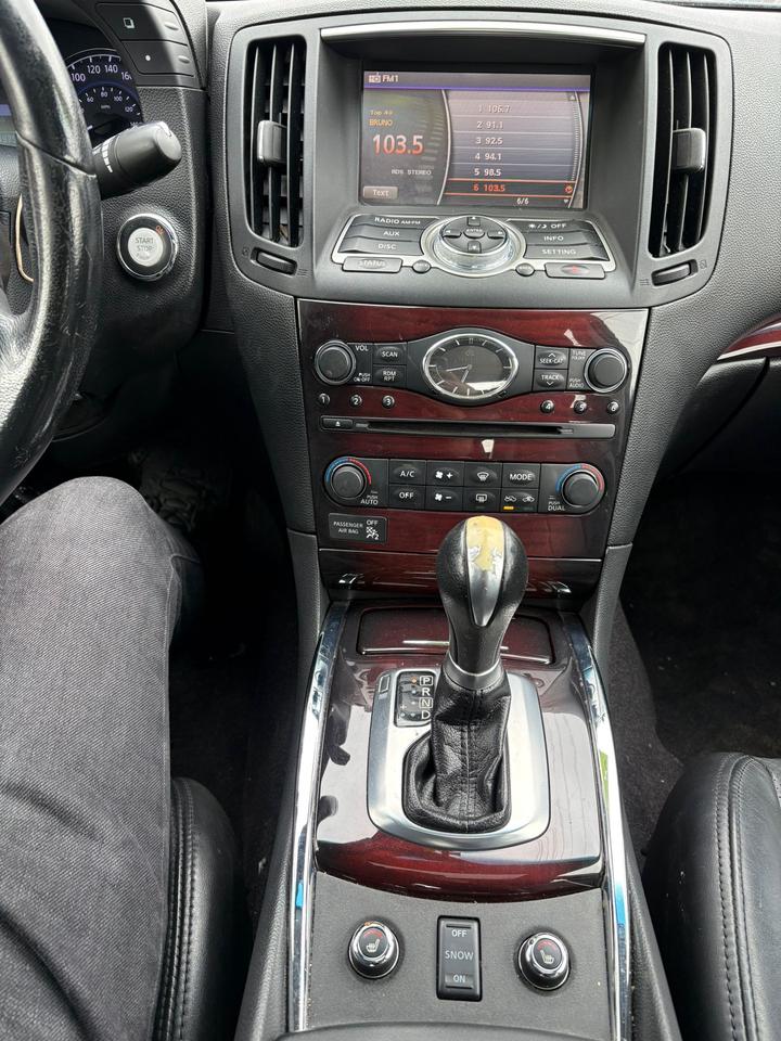 2013 Infiniti G37  Photo