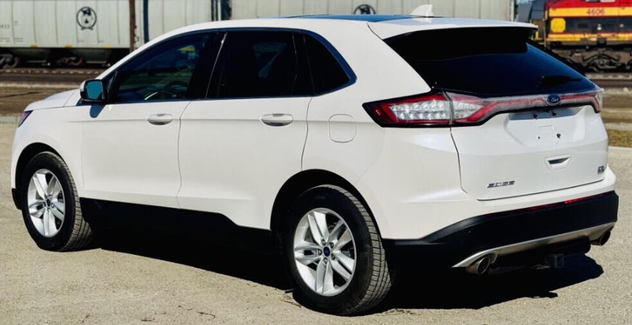 2015 Ford Edge SEL Photo